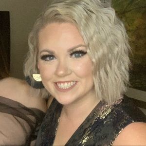 Meet your Posher, Marsha